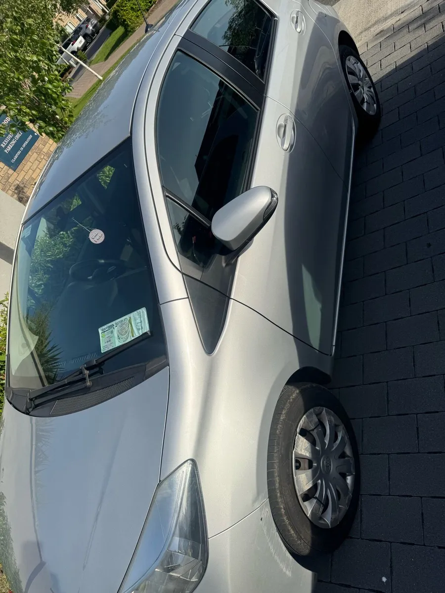 Toyota Yaris - Image 4