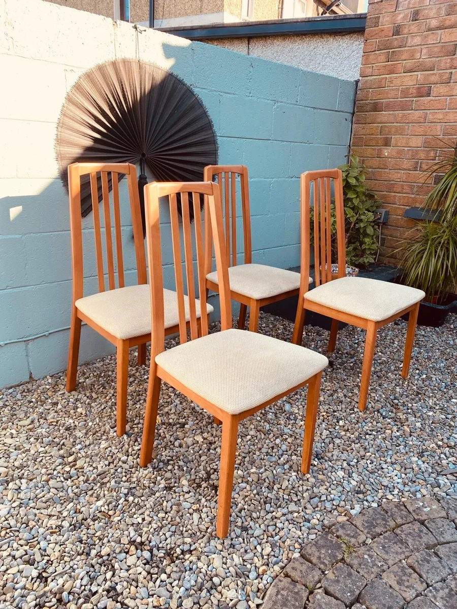 Mid Century Dining Chairs x 4 - Image 2