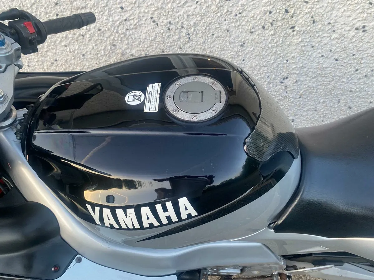 00 Yamaha YZF600R - Image 3