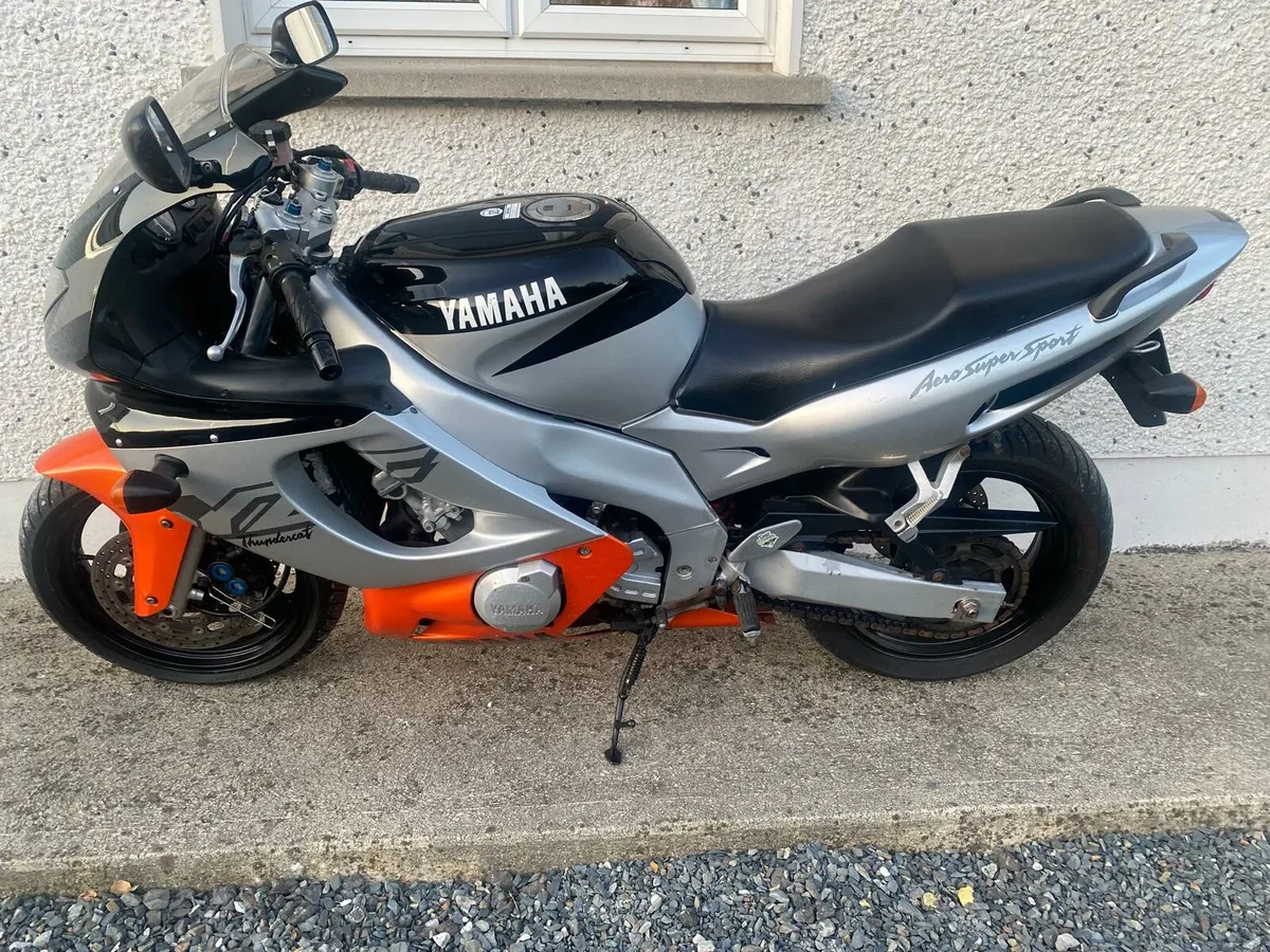 00 Yamaha YZF600R - Image 1