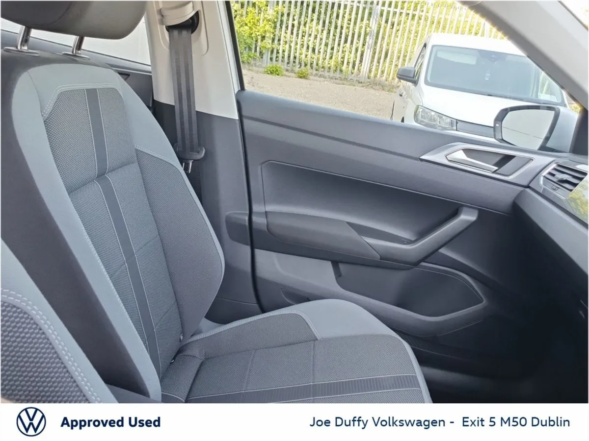 Volkswagen Polo 1.0 TSI 95hp Style - Image 4