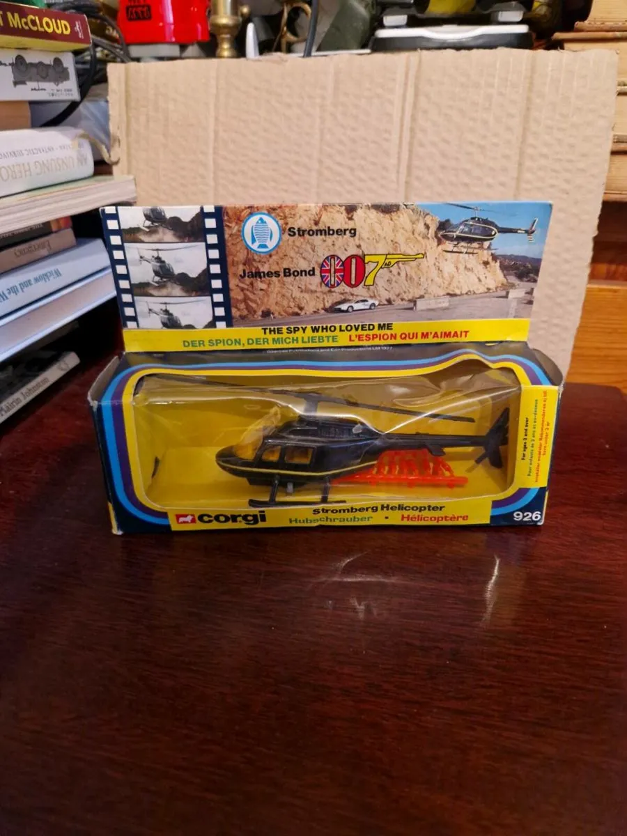 Corgi James Bond The Spy Who Loved Me Helicopter - Image 1