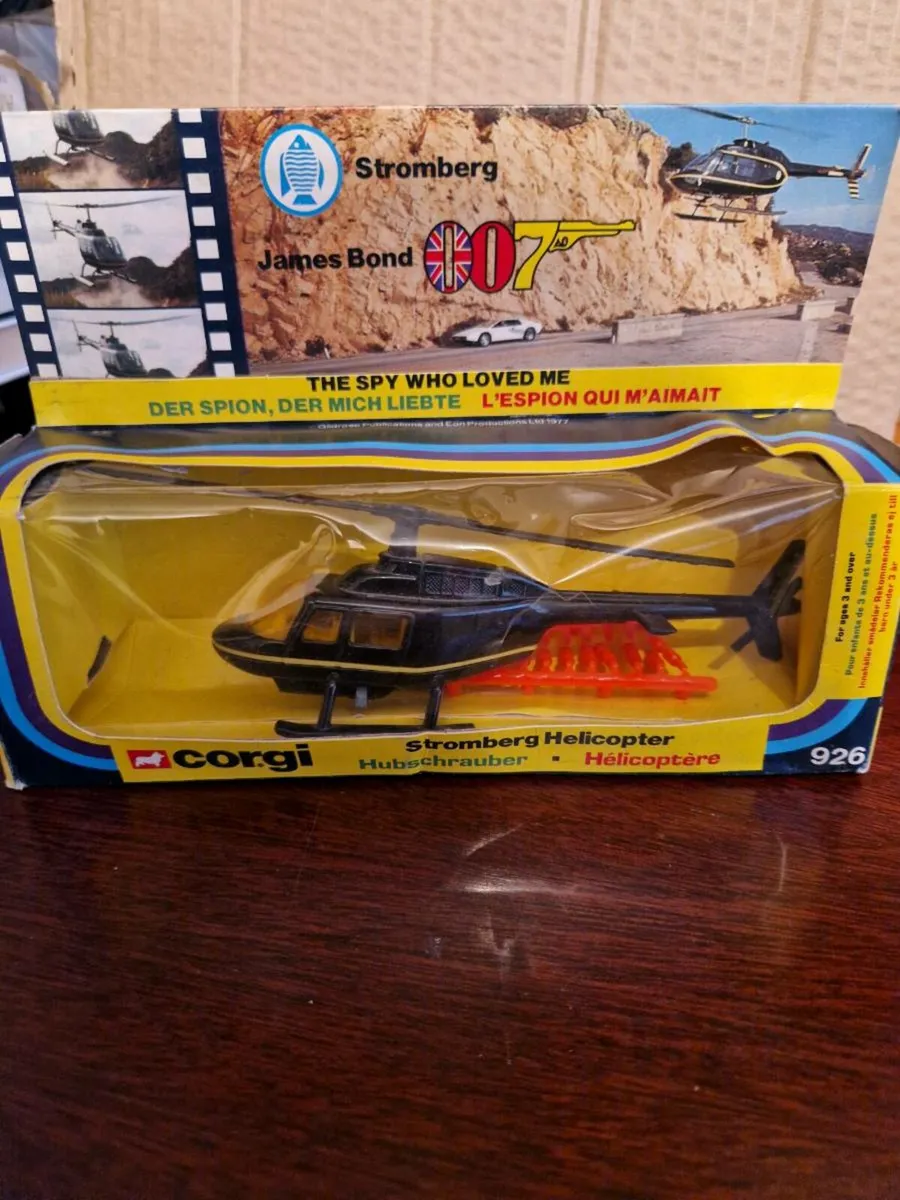 Corgi James Bond The Spy Who Loved Me Helicopter - Image 2