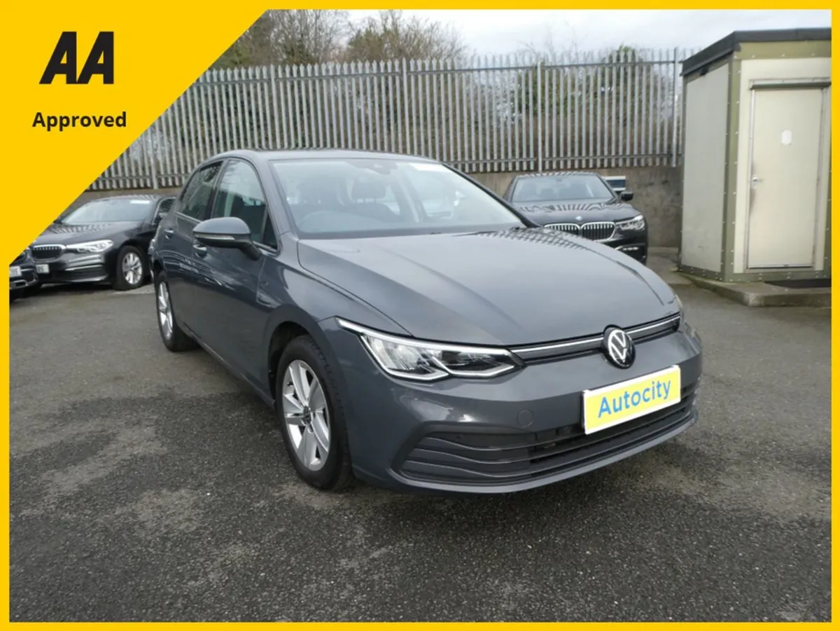 Volkswagen Golf Comfort TDI 115HP 5DR - Image 1