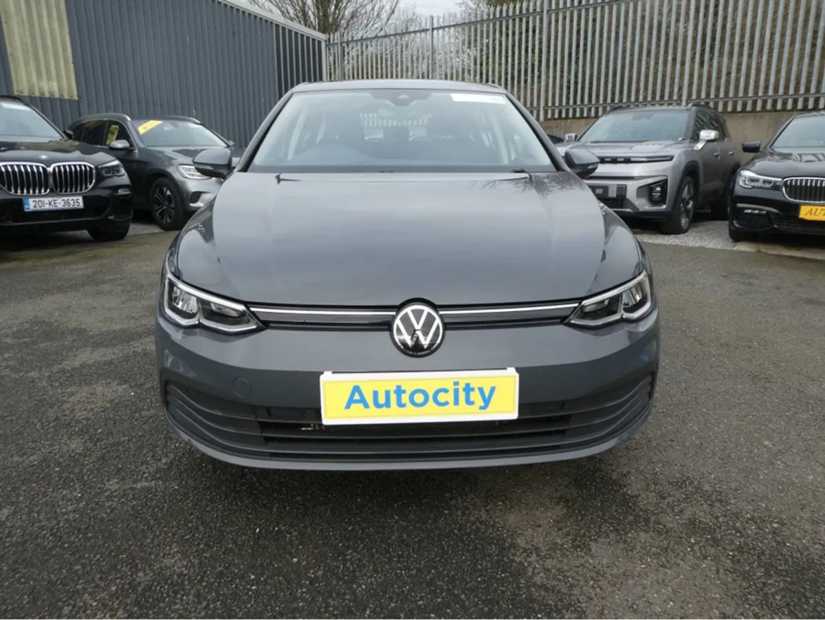 Volkswagen Golf Comfort TDI 115HP 5DR - Image 2