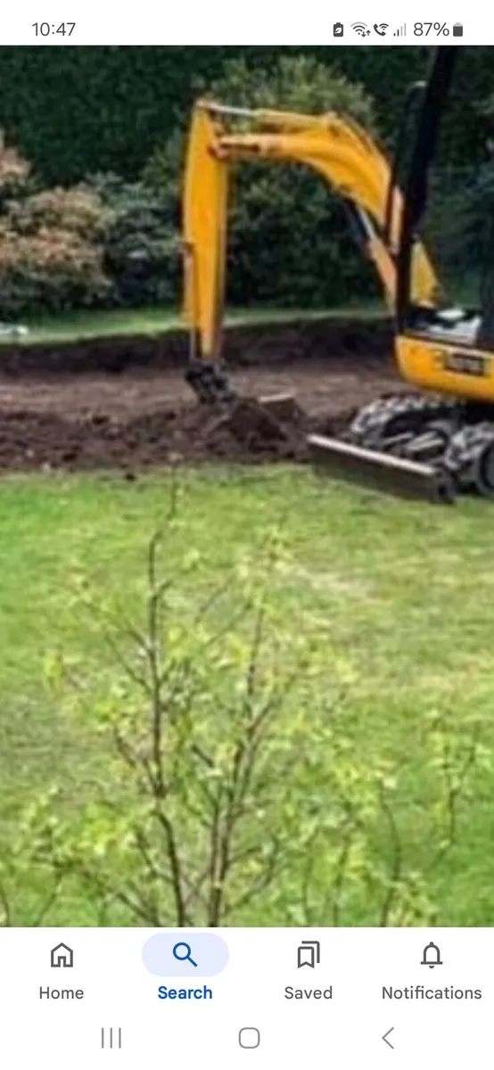 Mini digger hire - Image 4