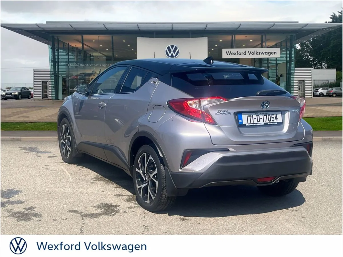 Toyota C-HR Luna Sport 1.8 Hybrid Auto - Image 4