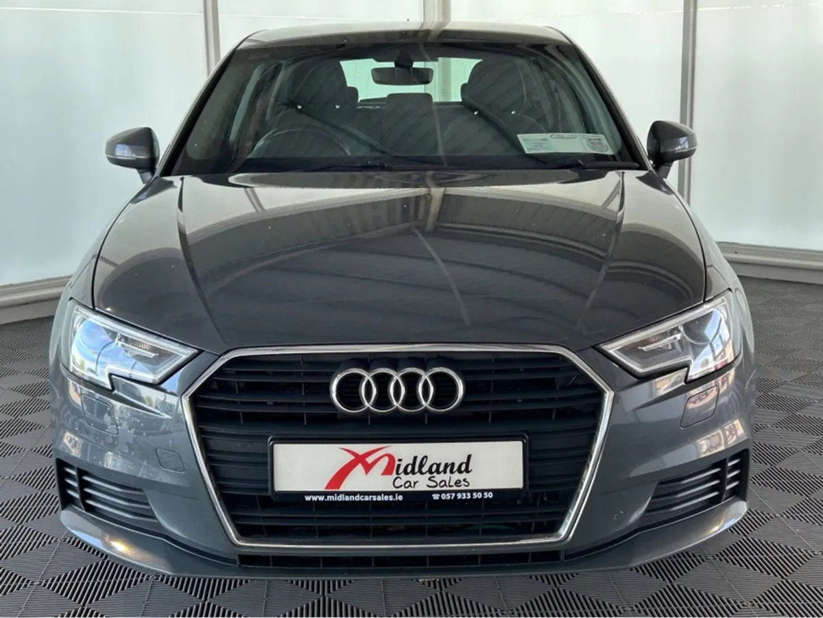 Audi A3 1.6 TDI SE 108BHP 5DR - Image 4