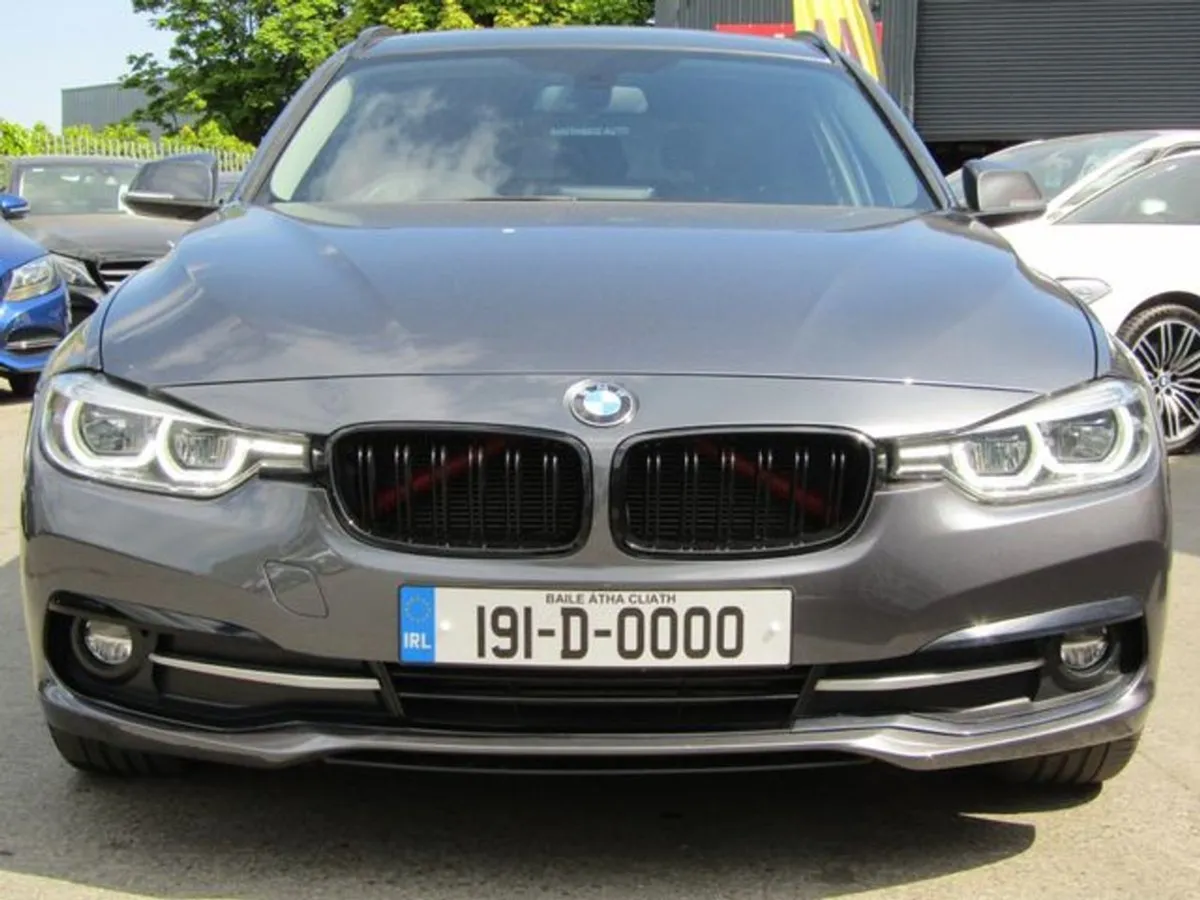 BMW 3 Series 320D Sport Touring - Image 2