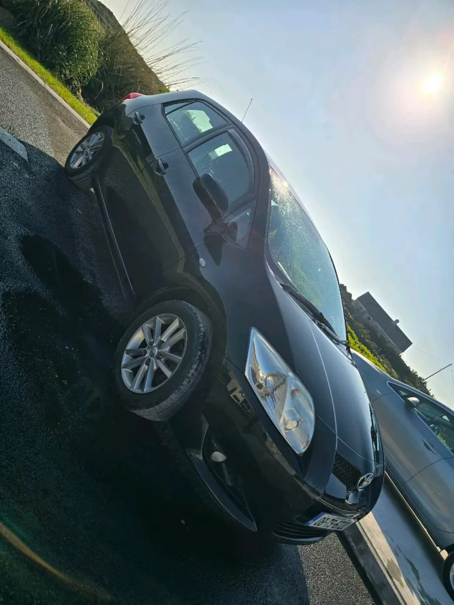 08 Toyota Auris 1.4 Petrol - Image 3