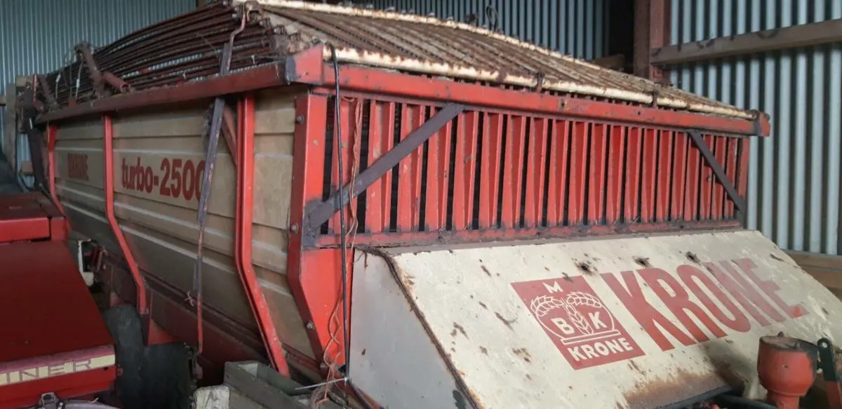 Silage Wagon - Image 1