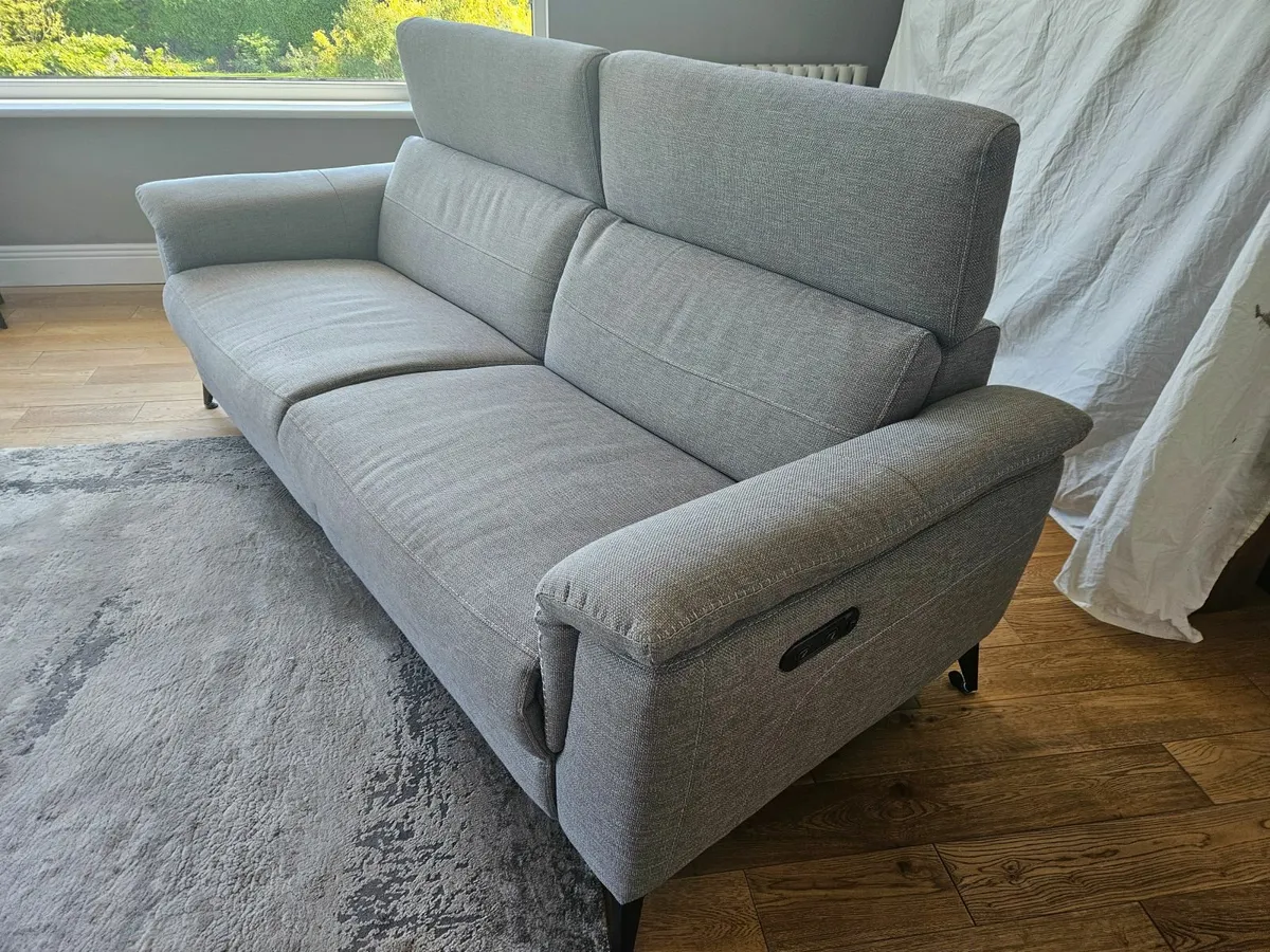 Sofa Recliner - Image 1