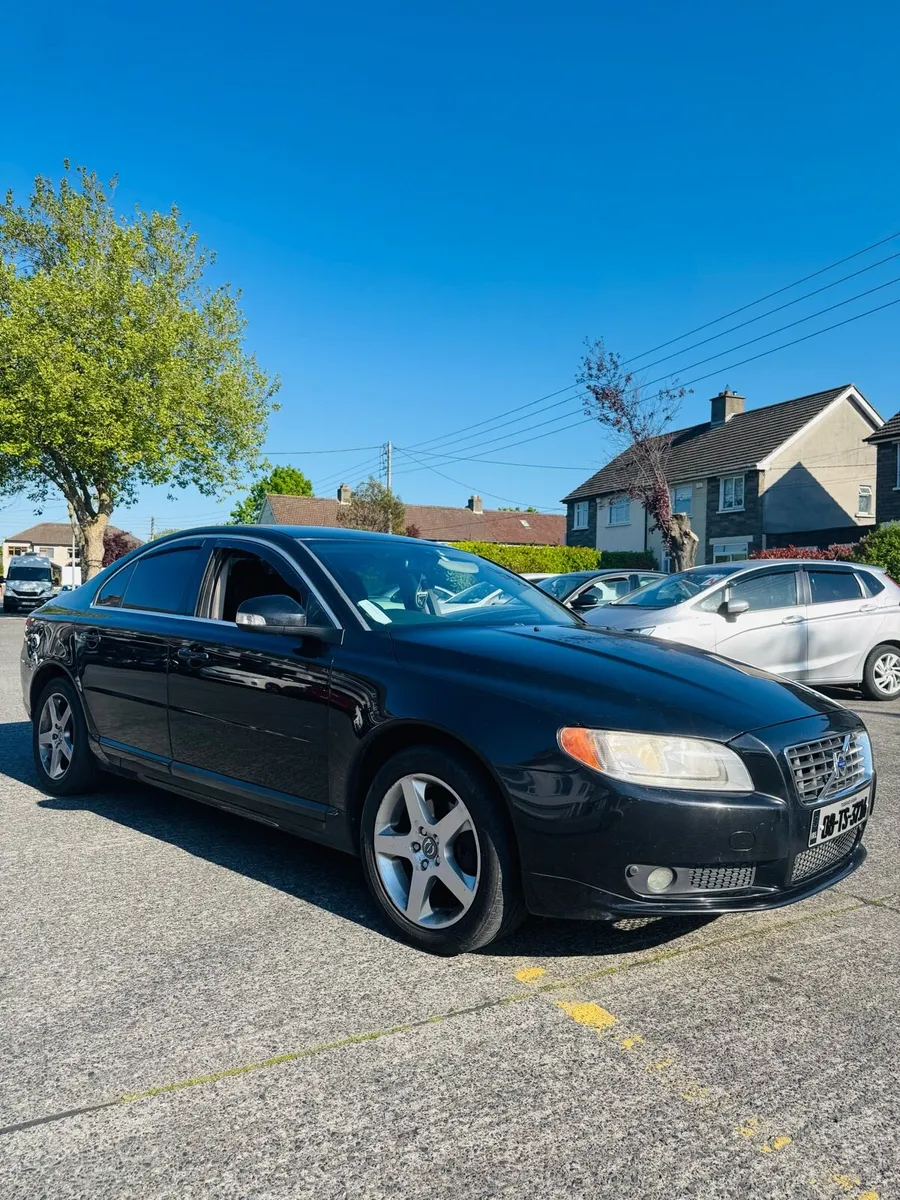 VOLVO S80 2008 2.4 D5 185HP NCT FRESH & TAX - Image 2