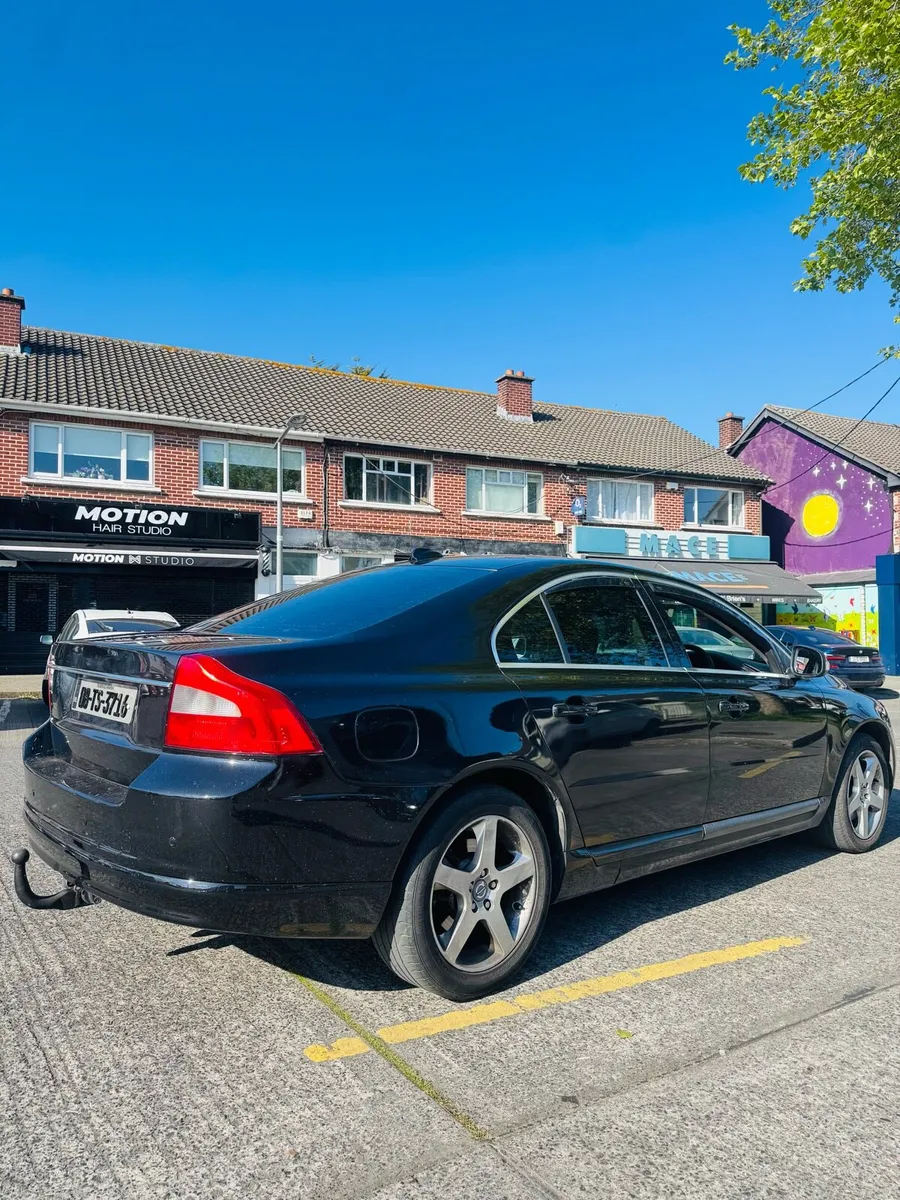 VOLVO S80 2008 2.4 D5 185HP NCT FRESH & TAX - Image 3