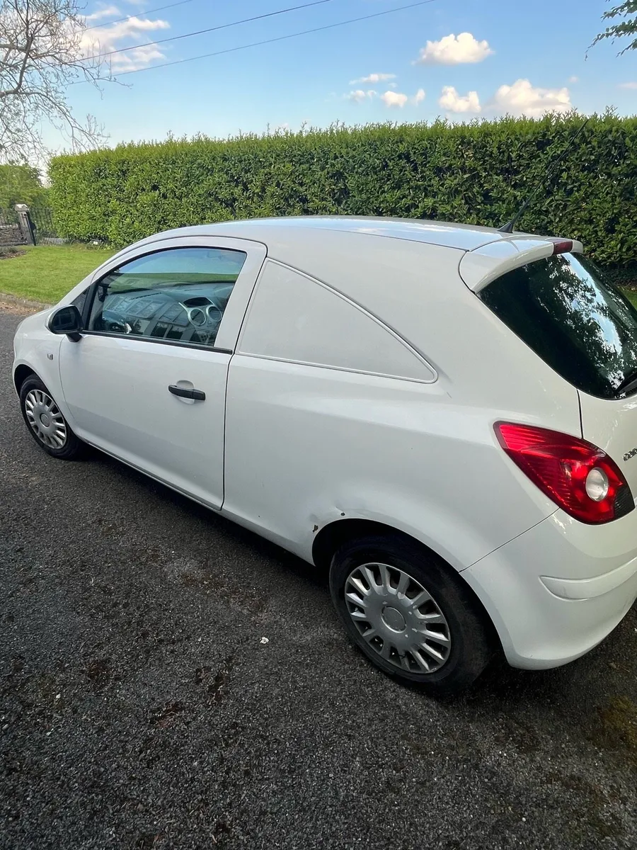 Vauxhall Corsa Dsl van - Image 3