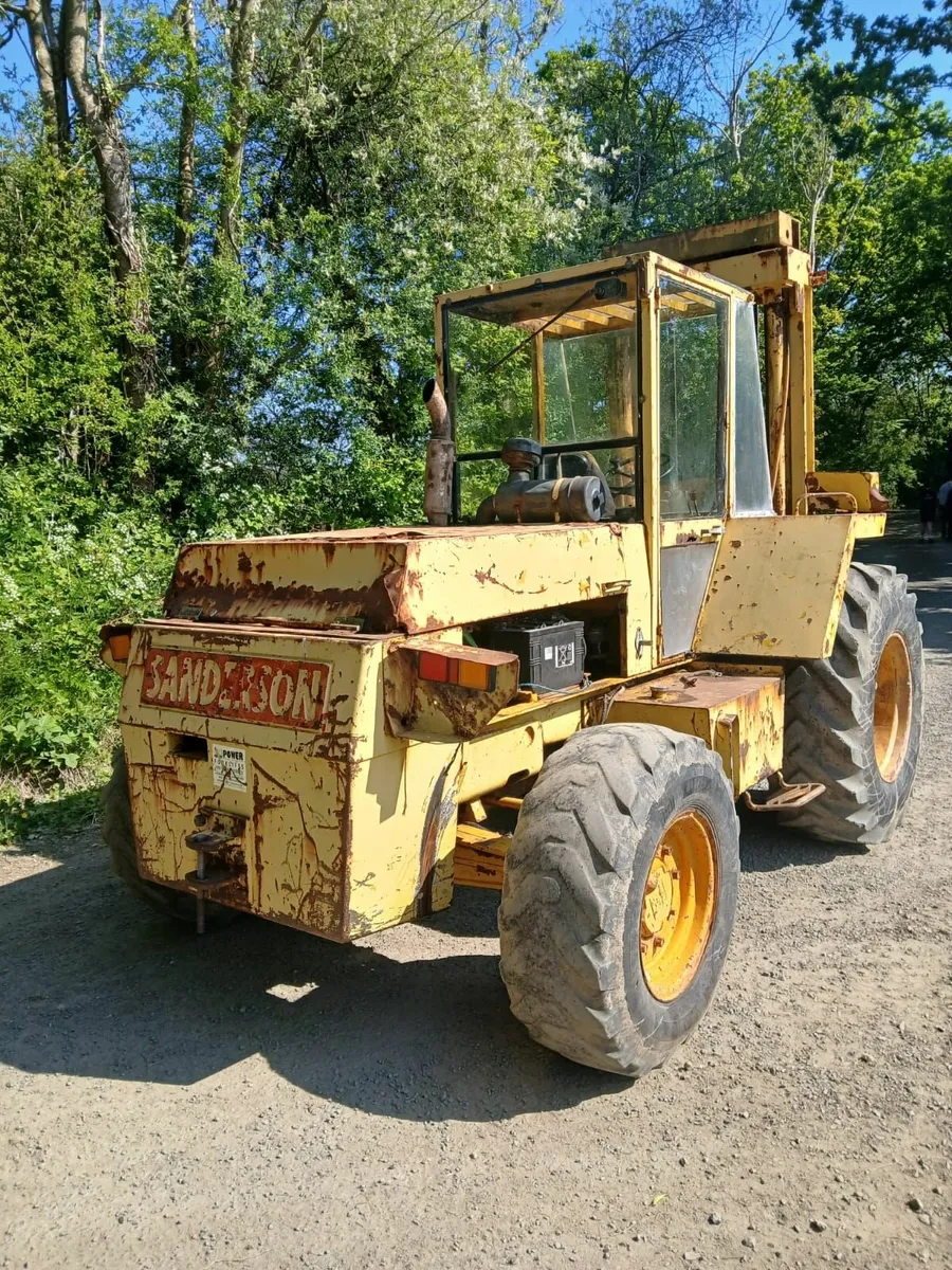 Forklift - Image 2