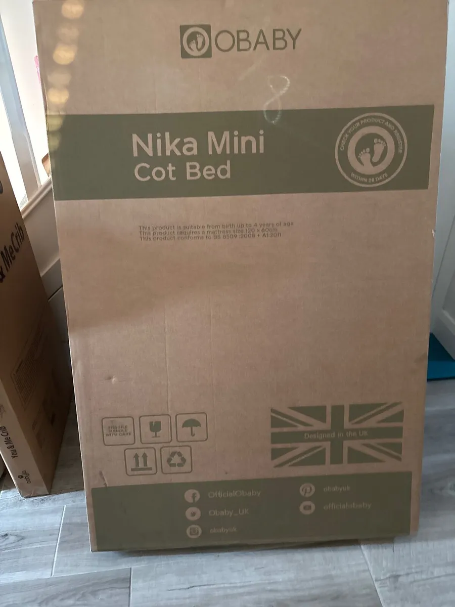 Cot Bed/Changing Unit - Image 1