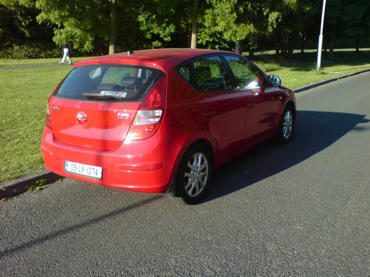 Hyundai i30 2009 - Image 4
