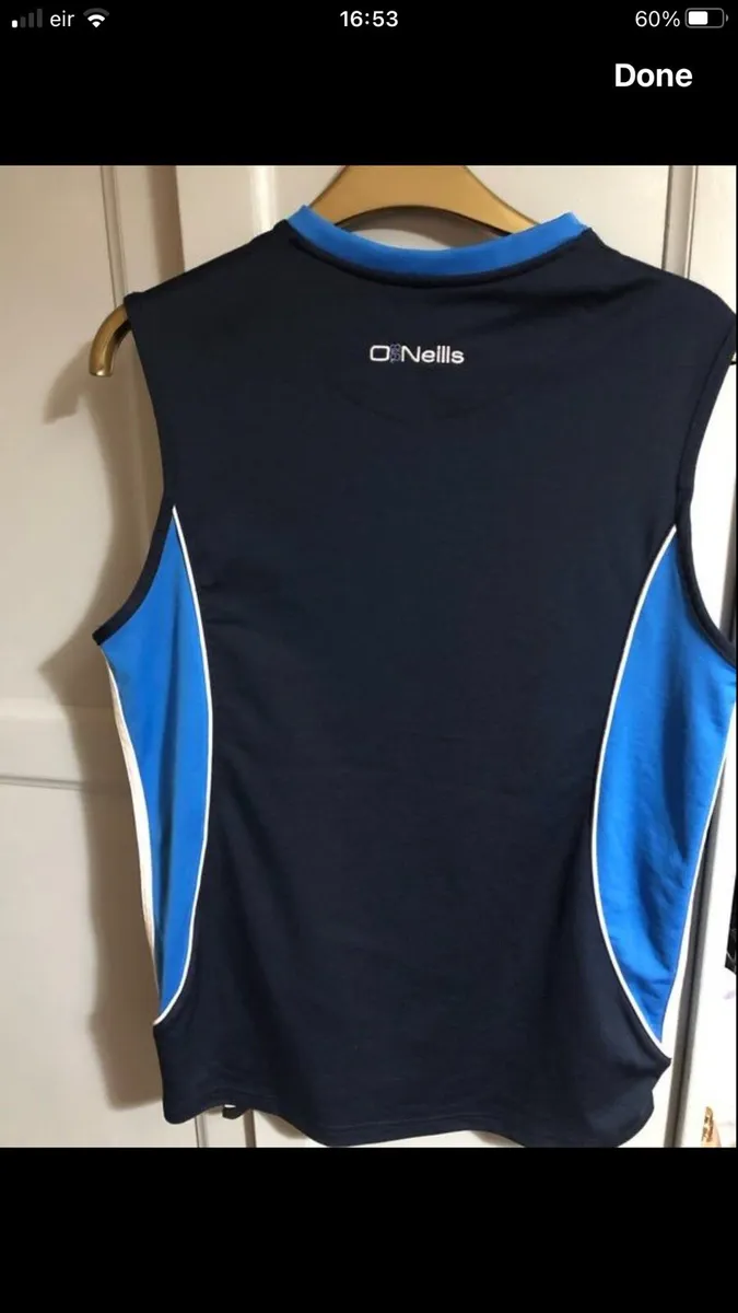 Mens dublin top size M €15 - Image 4
