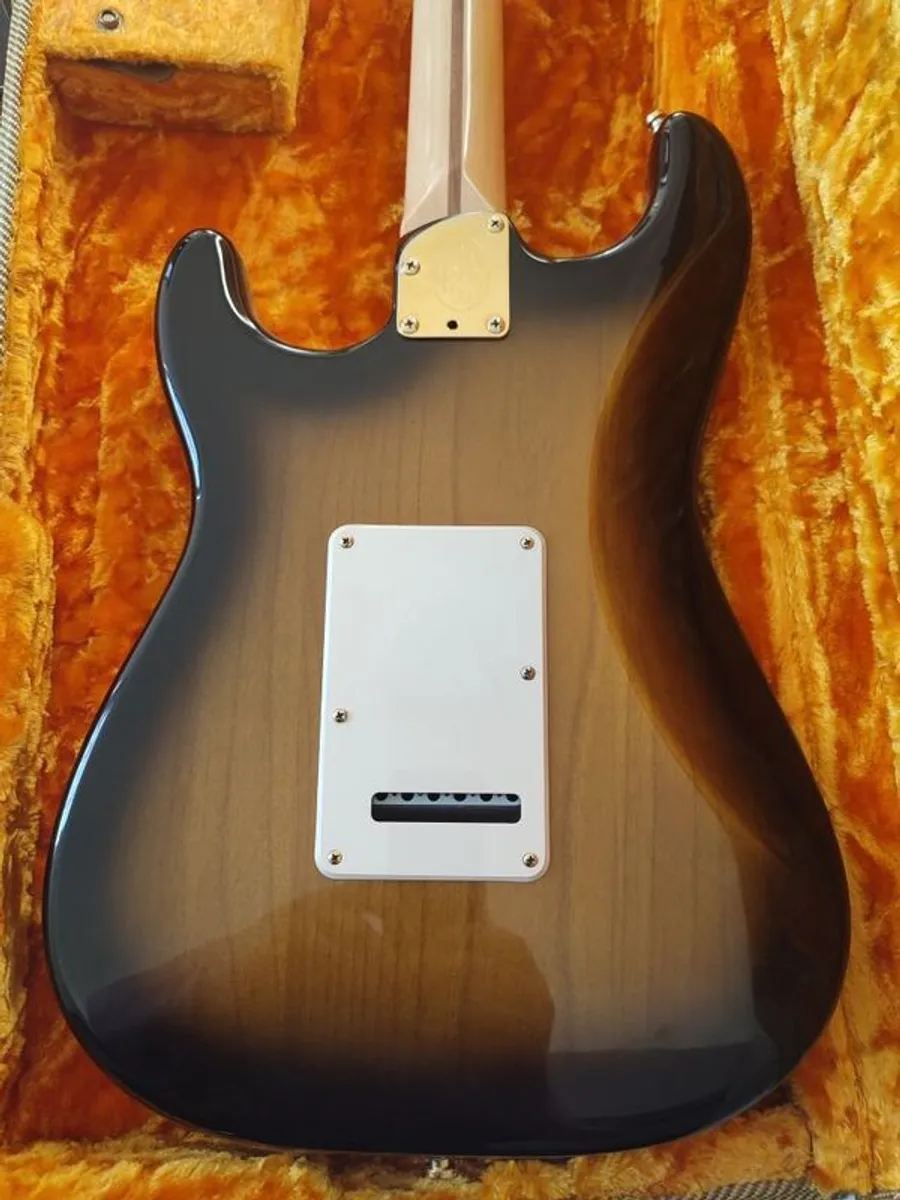 Fender Strat 50th Anniversary - Image 2