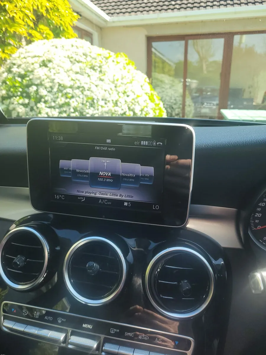 Mercedes-Benz C-Class 2017 - Image 4