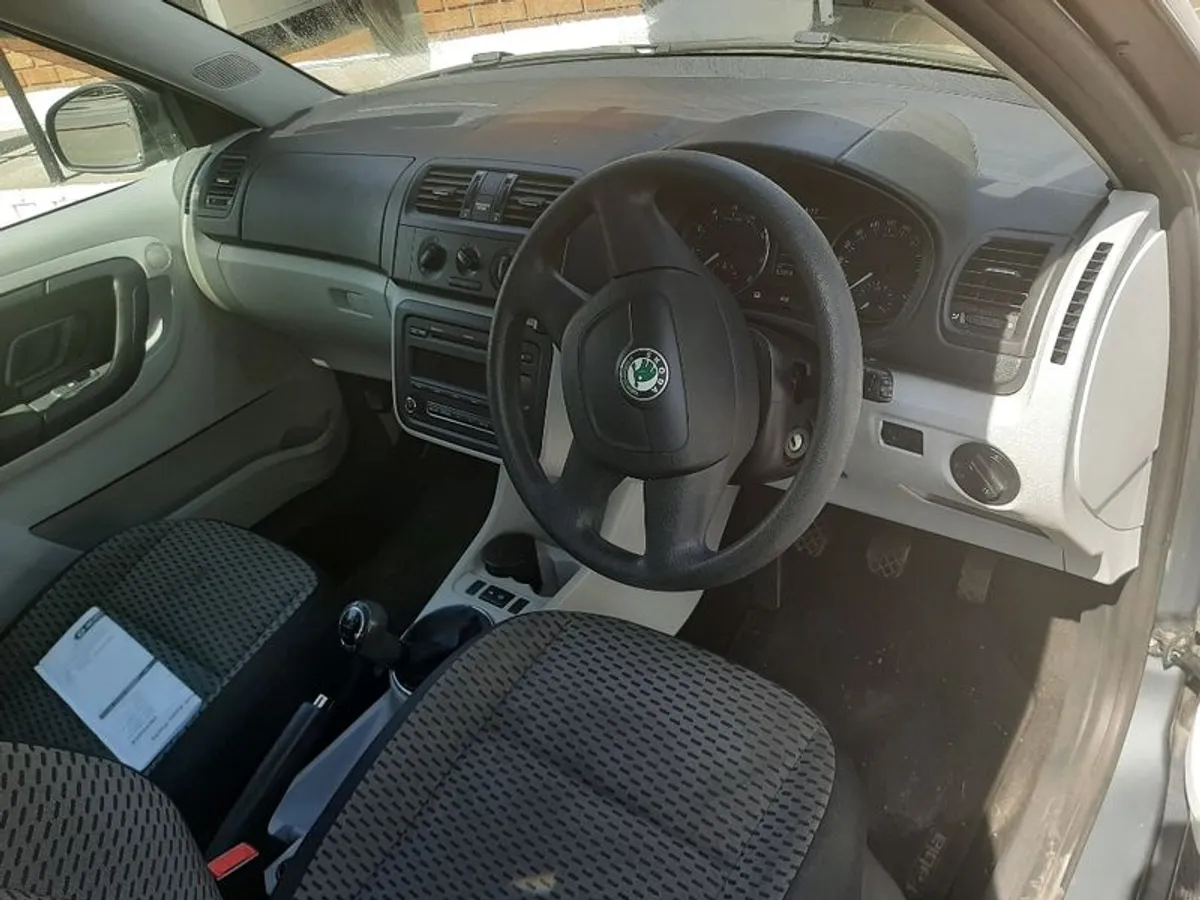 2012 Skoda Fabia - Image 4