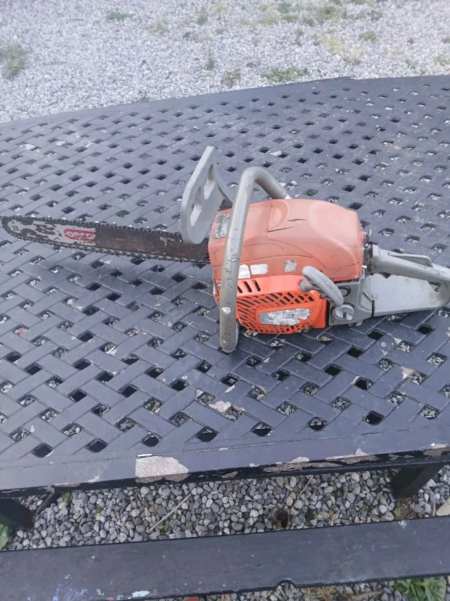 Zomax chainsaw was starting lineup in shed for a w - Image 3