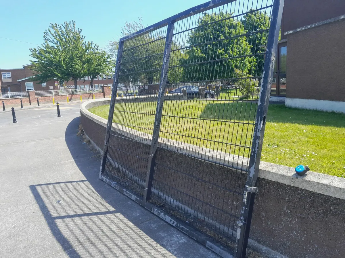 Steel Gate - Image 1