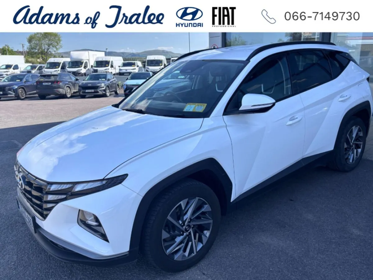 Hyundai Tucson Ix35 Executive 5DR - Image 4