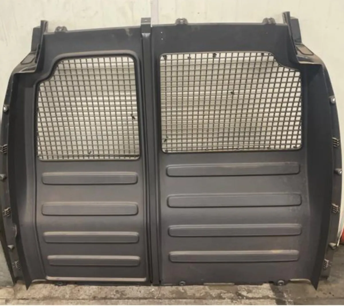 bulkhead vw caddy