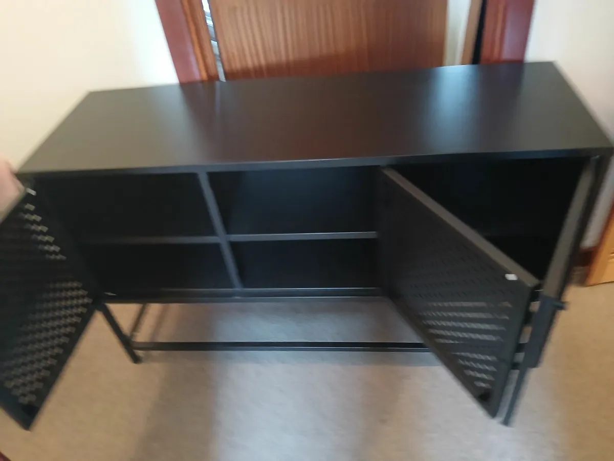 Cabbinet /with doors ....new  delivered - Image 1