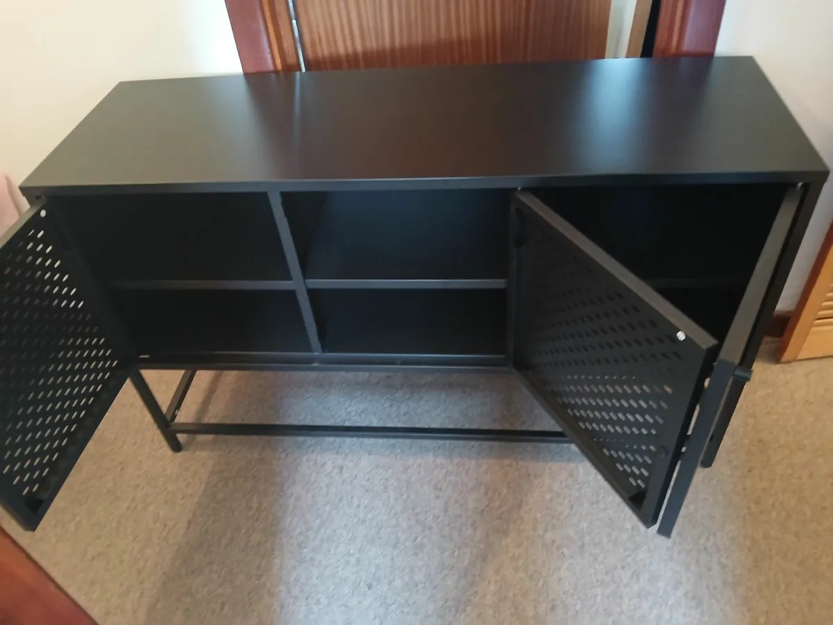 Cabbinet /with doors ....new  delivered - Image 3