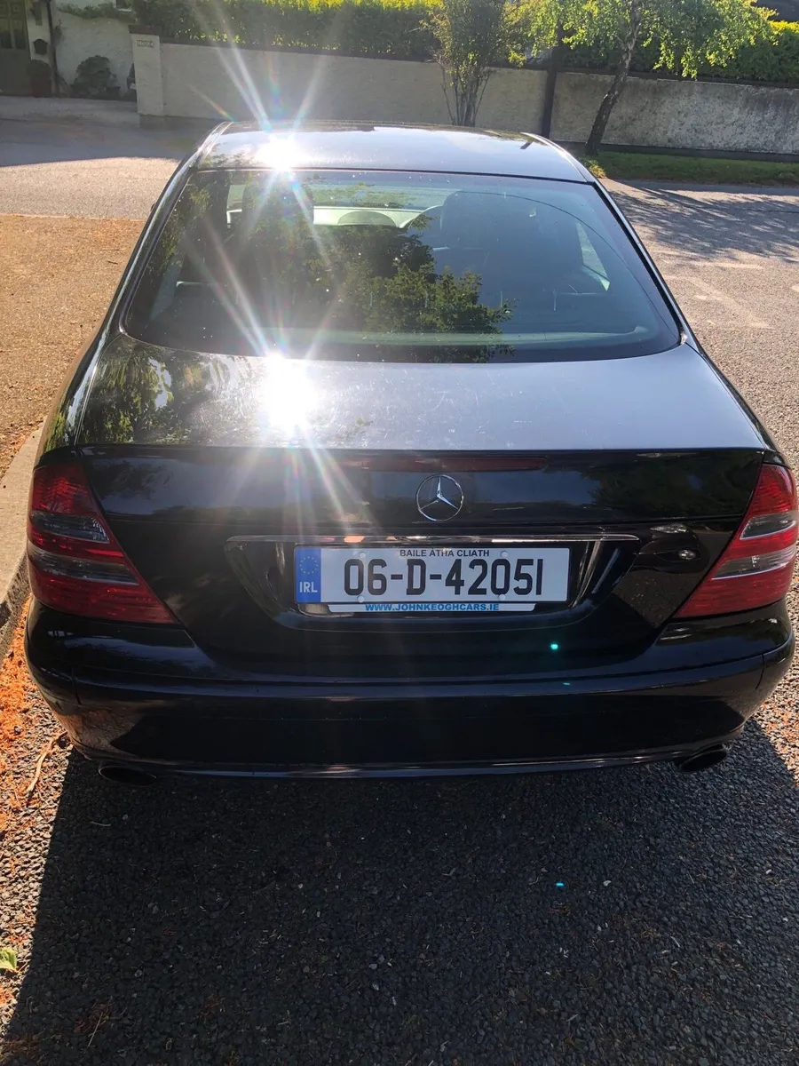 Car - Image 3