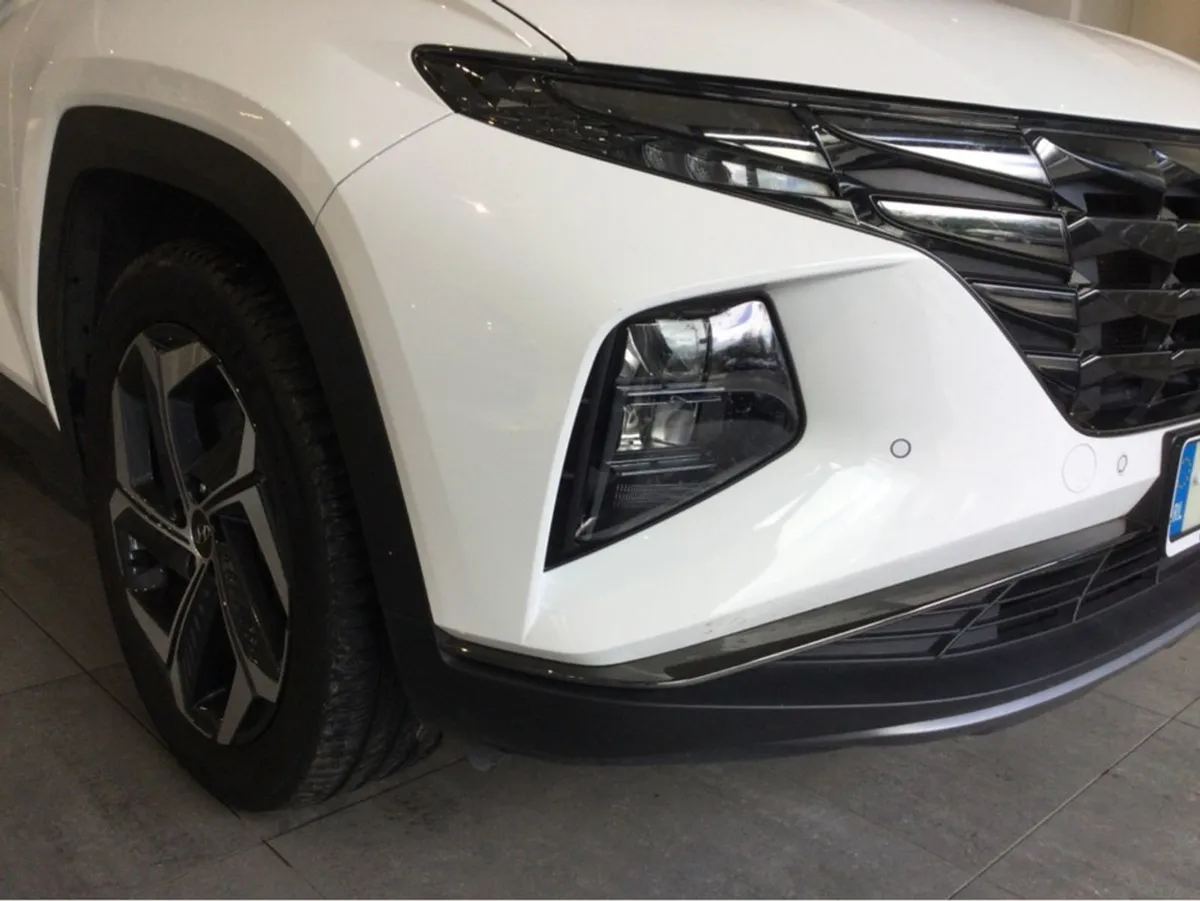 Hyundai Tucson Executive Plus Hybrid - Two Tone - - Image 4