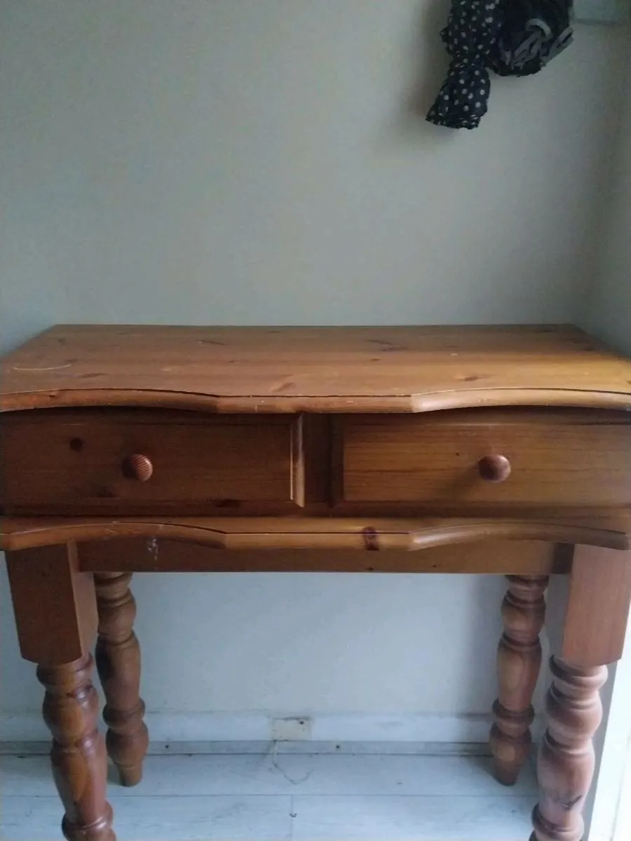 Hallway table - Image 2