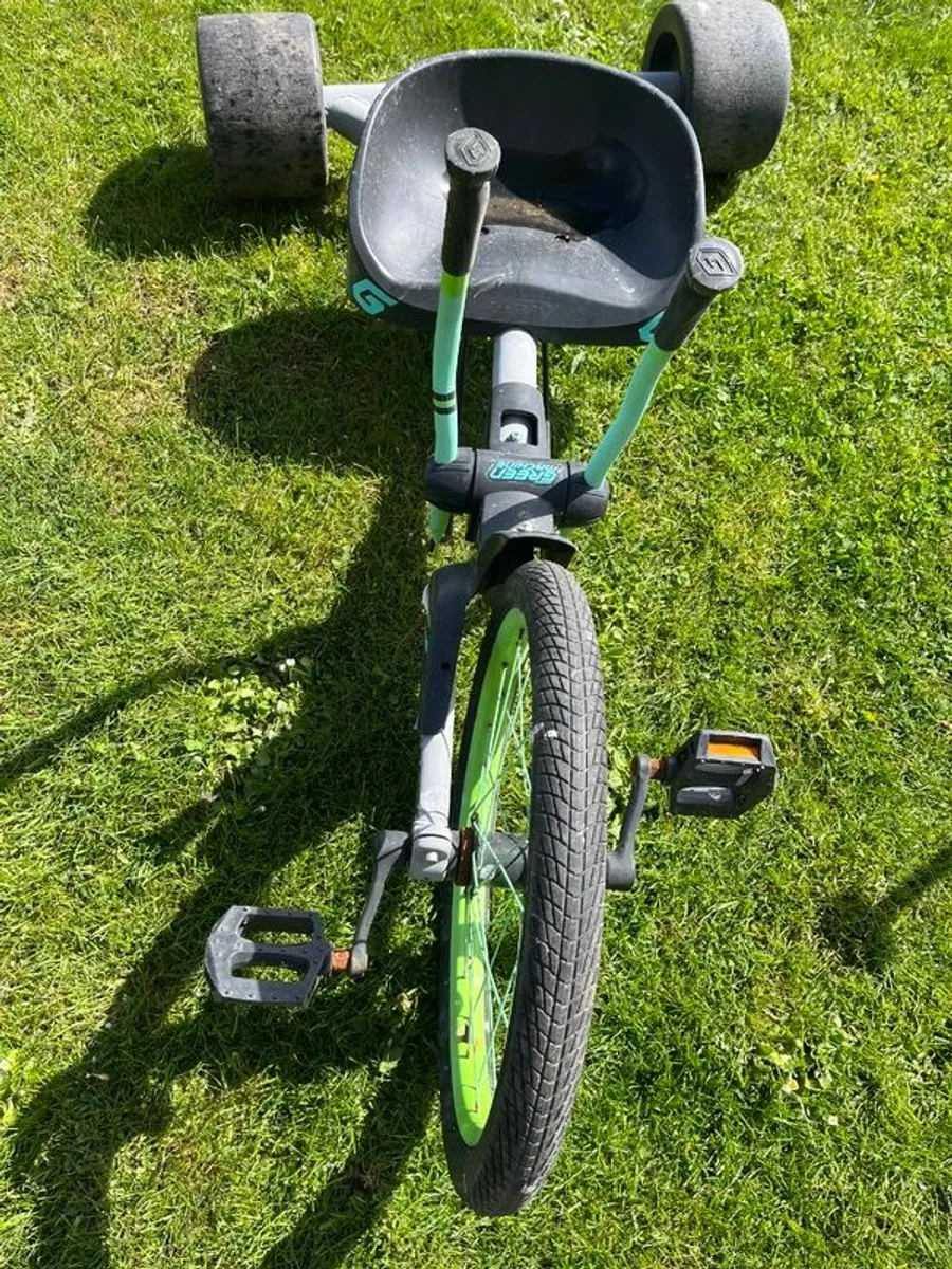 Green machine - Image 2