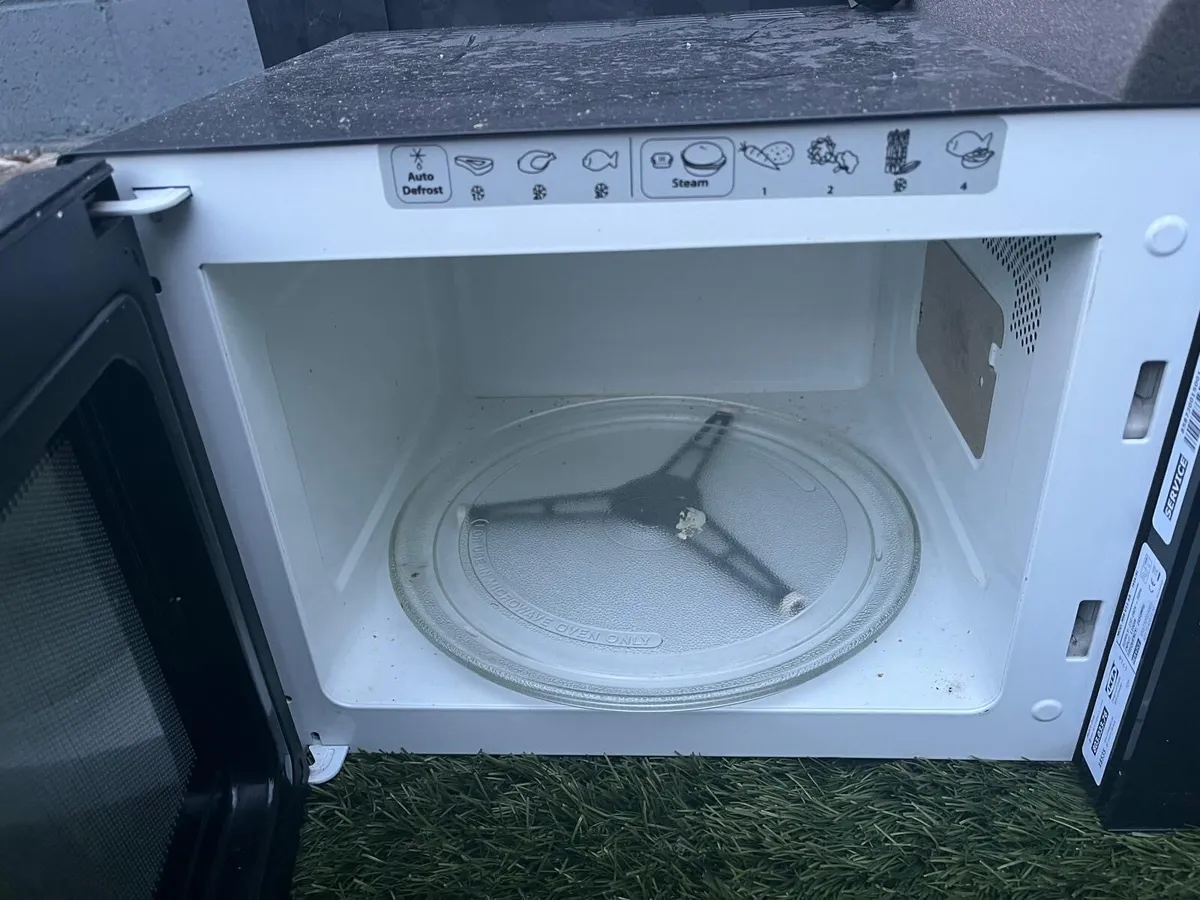 Free Microwave - Image 2