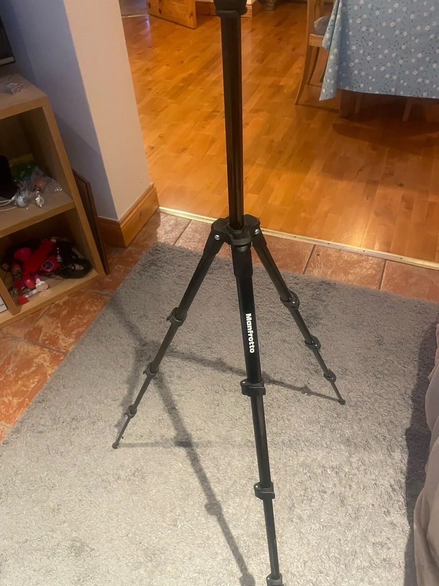 Tripod - Image 4