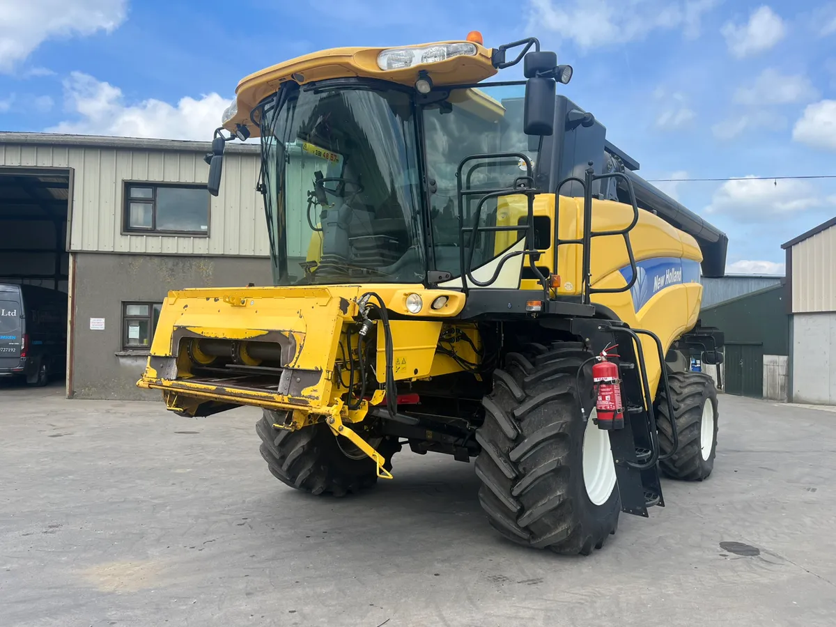 ****Just in****New Holland CX 8050 20ft - Image 4