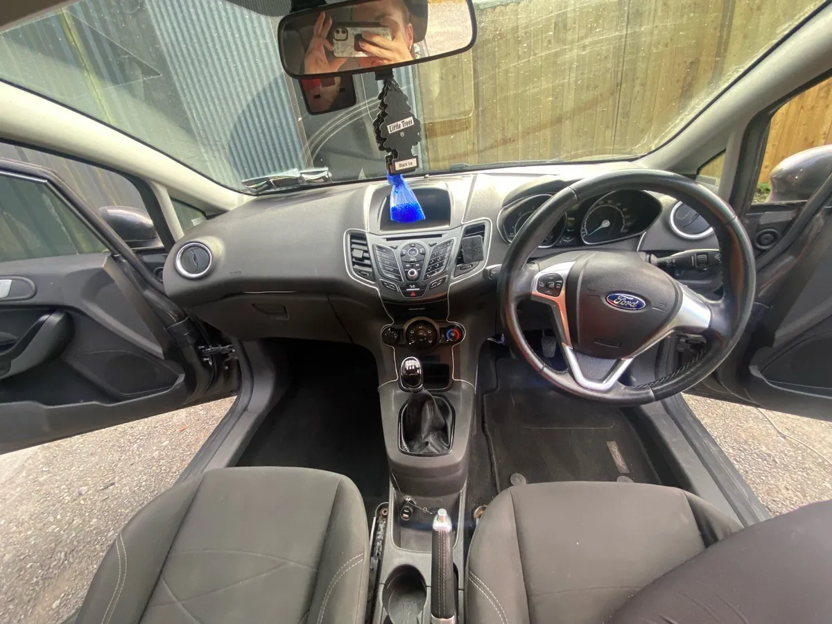 162 Ford fiesta - Image 4