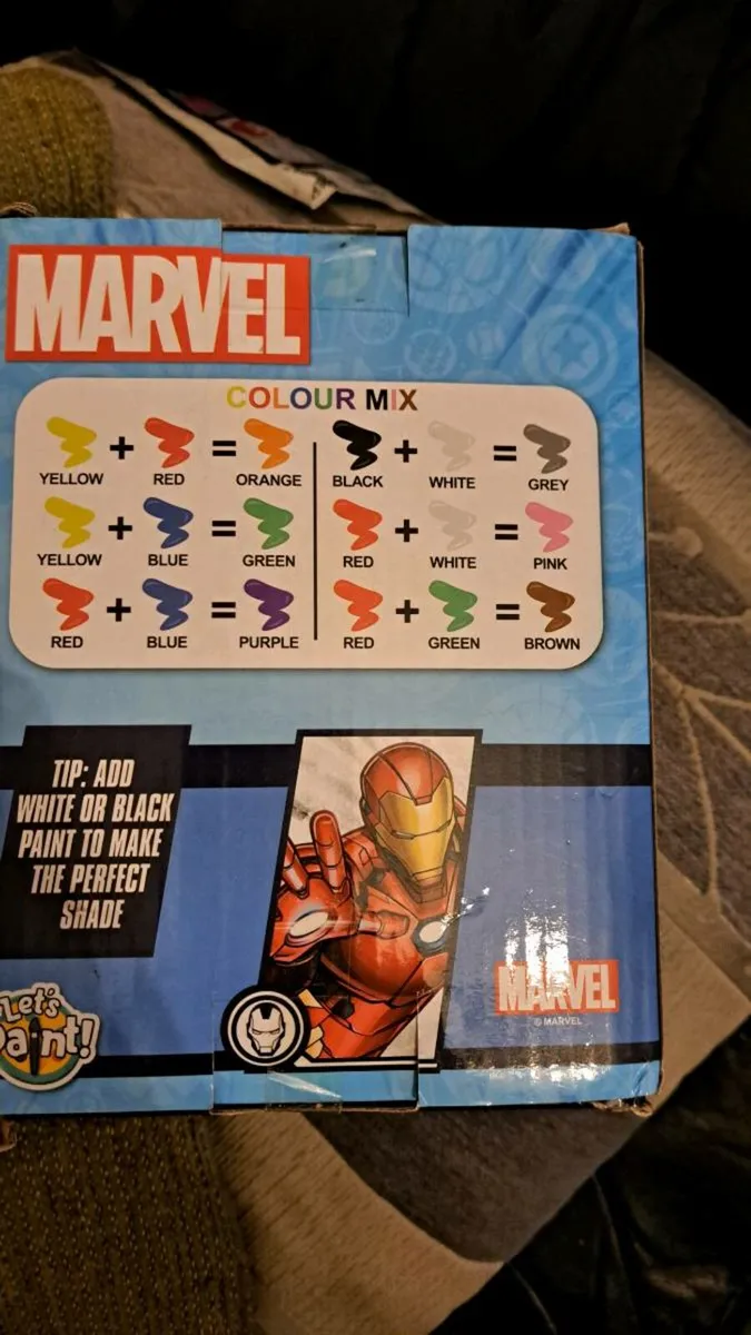 Marvel Iron Man - paint your own figure - Image 2