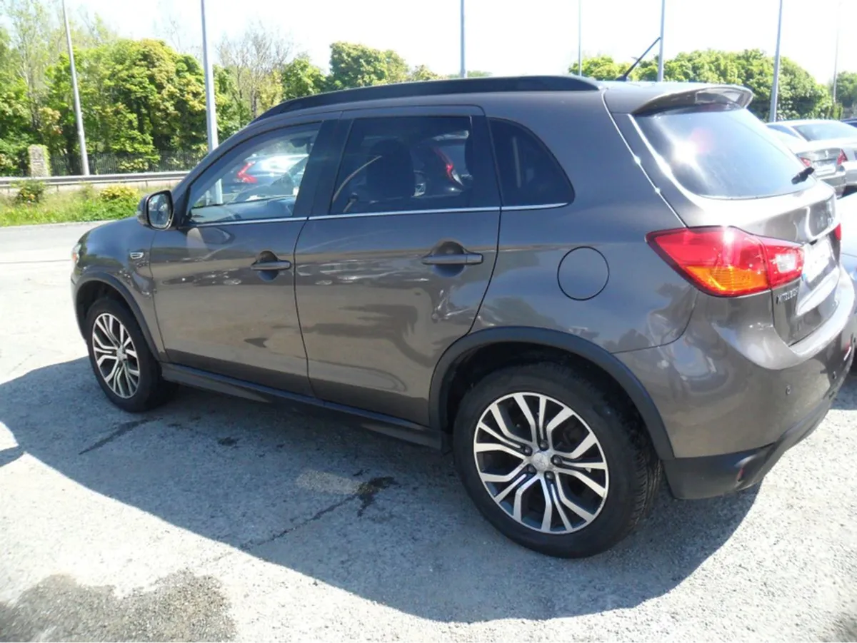 Mitsubishi ASX 1.6 2WD Instyle  E6 4DR - Image 4