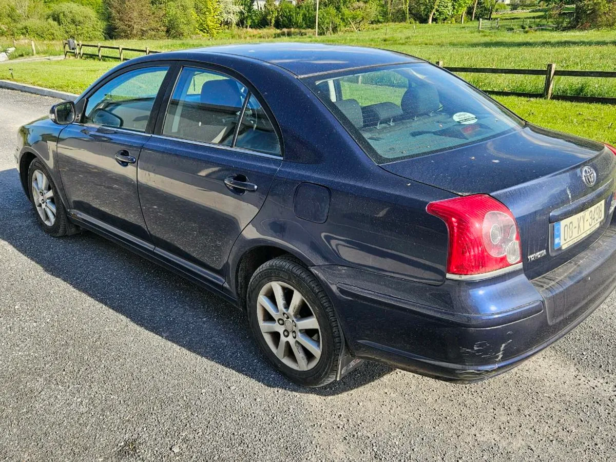 Toyota Avensis 2008 - Image 1