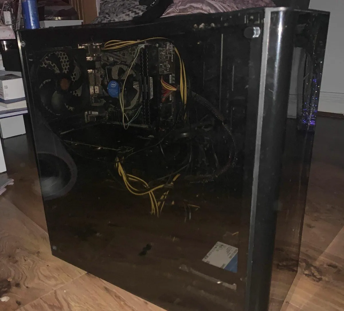 Gaming PC - 4060 8GB, 10400F, 16gb RAM - Image 1