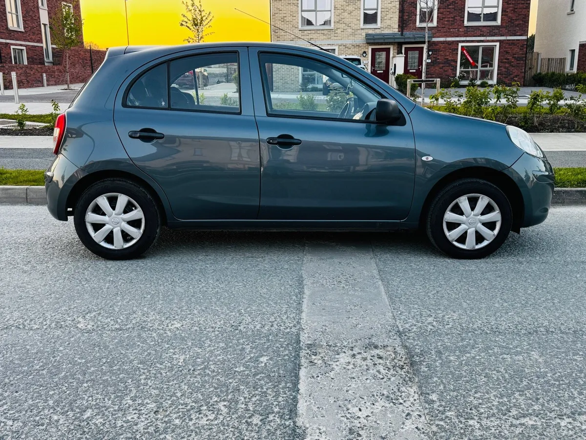 Nissan Micro - Image 4