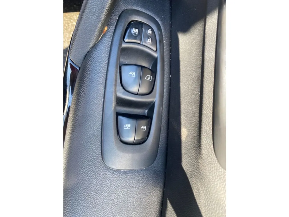 Renault KADJAR Dynamique S NAV TC - Image 4
