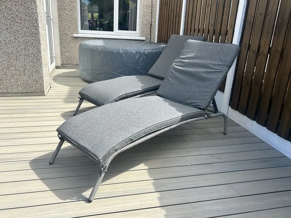 Two LG Outdoor Sun Loungers with Cushions. - Image 1