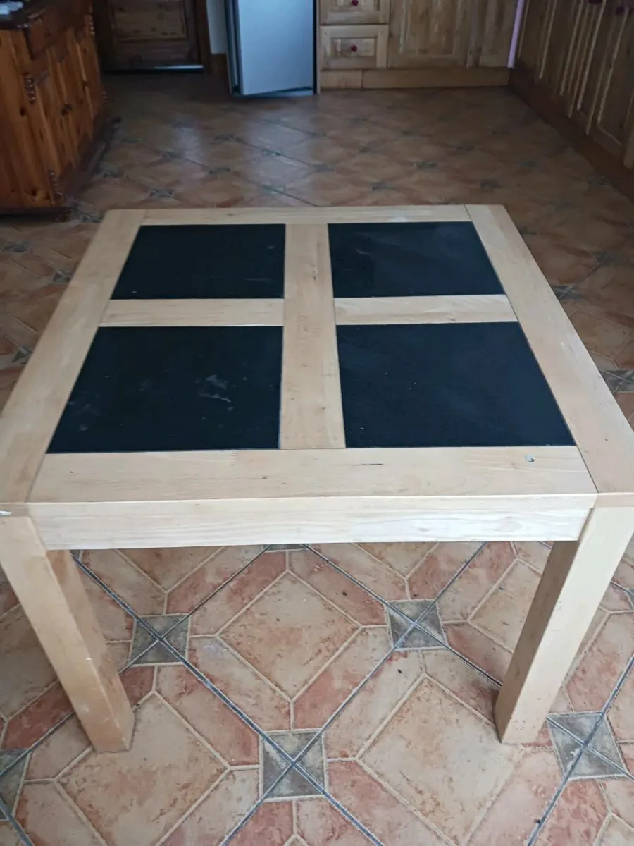 Kitchen table