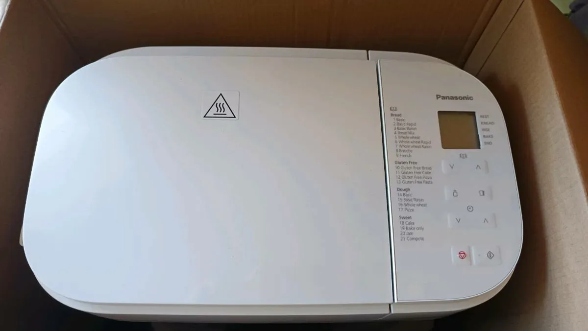 Panasonic bread maker - Image 2