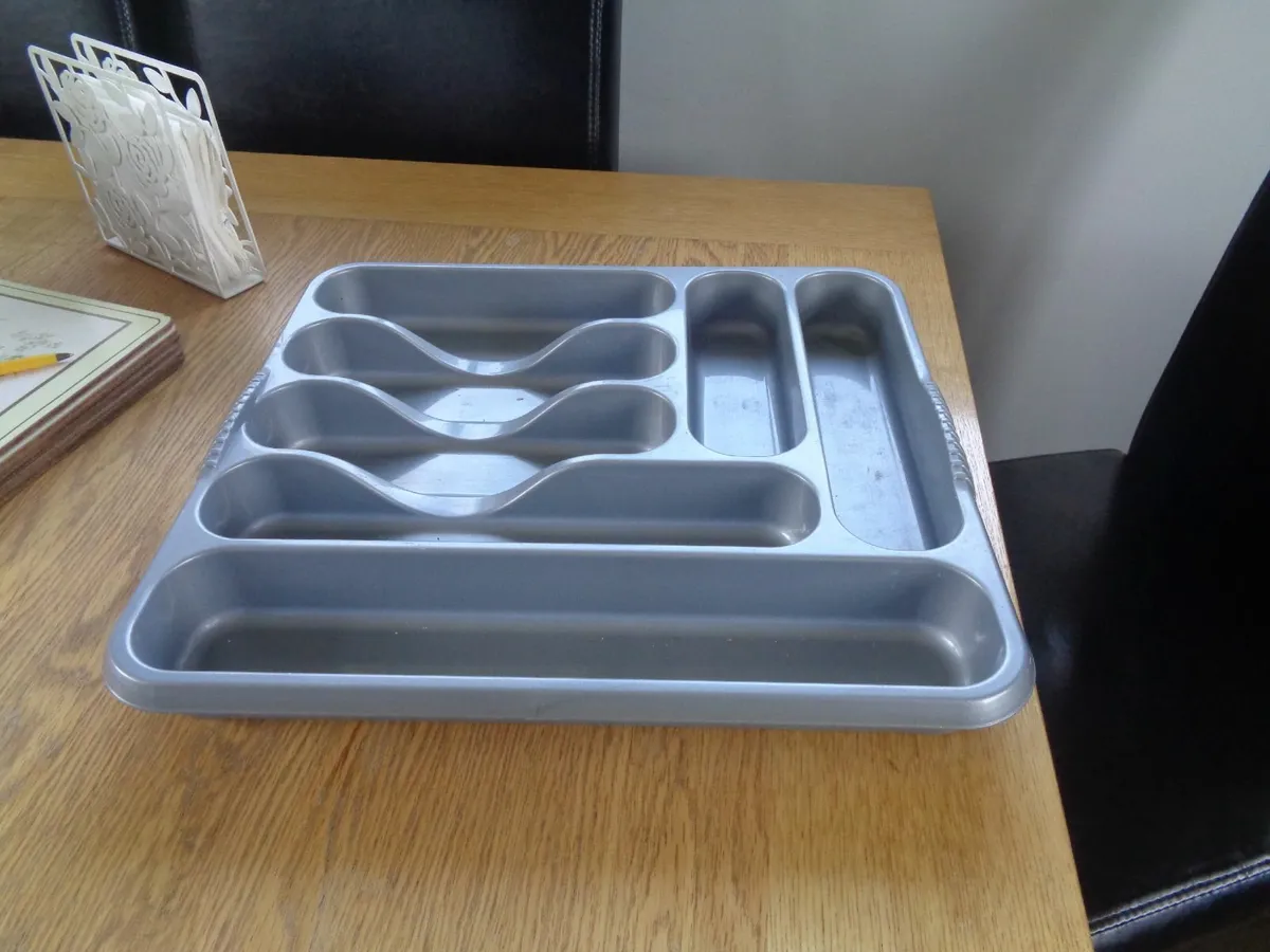 Plastic Cutlery Tray for Sale - Image 2